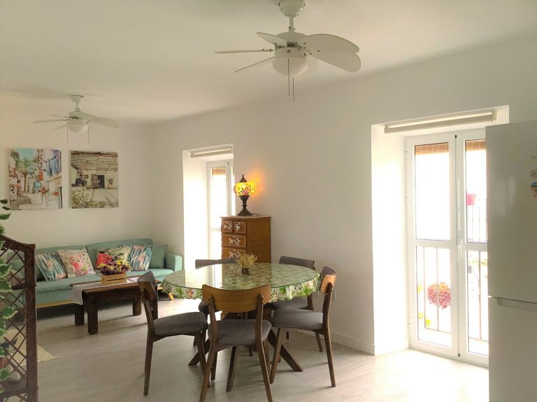 More salon 3 edited1 768x576