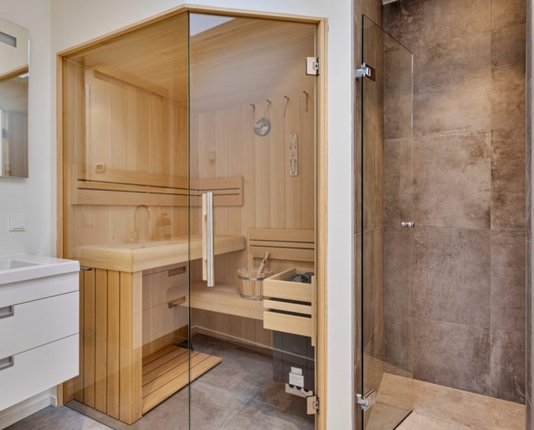 Alle Fotos 1 von 1 13 768x619